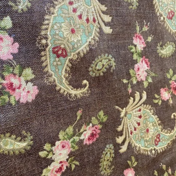 Waverly upholstery fabric : "Prelude in Paisley", 12 yards, NWOT - Picture 2 of 2